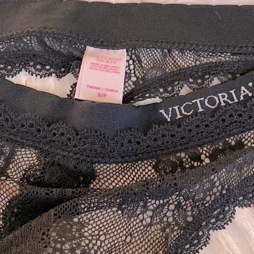VS V-String Very Sexy  Black Thong Panty Lace Mesh Small - Picture 3 of 8